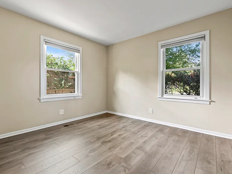 1514 N Washington St — Photo 15