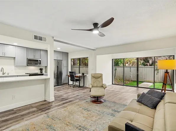 109 Crown Oaks Way #109, Longwood, FL 32779