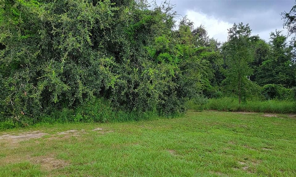 2nd image of 6641 Wynn Ln #7