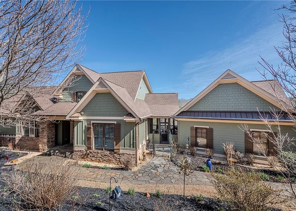 1st image of 250 Oak Morris Ridge Rd