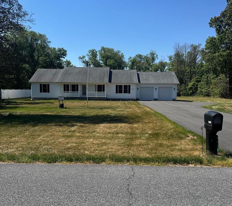 1st image of 6461 Pleasant Dr