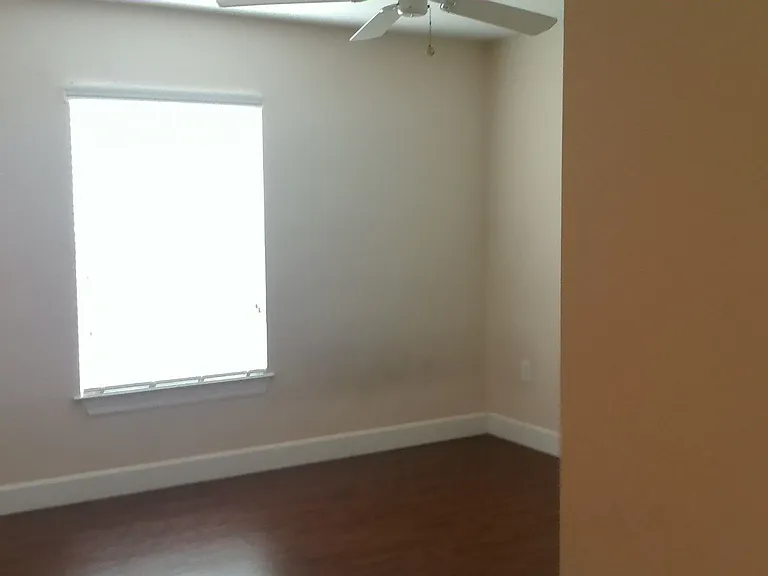 5475 Vineland Rd #8205 — Photo 10