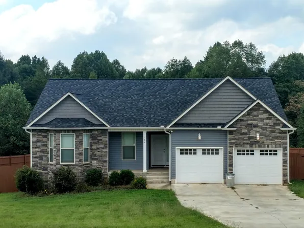188 Summer Lady Ln, Boiling Springs, SC 29316