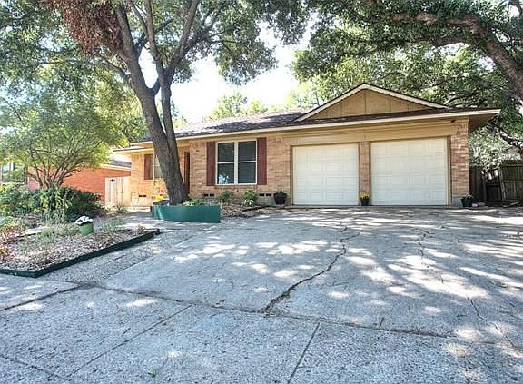 2nd image of 4527 Live Oak Dr
