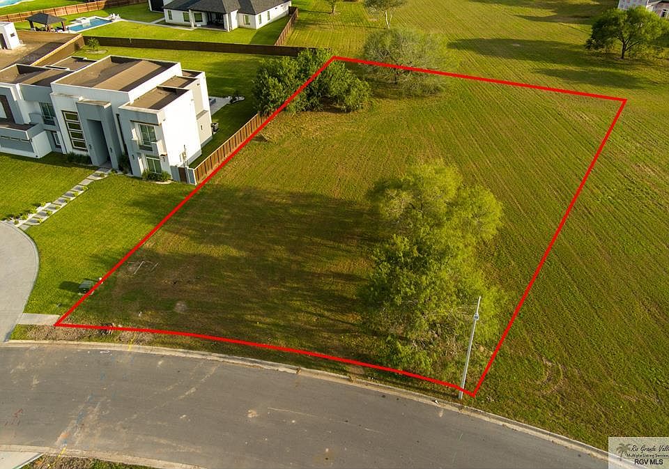 1st image of 0 W Lake Ave