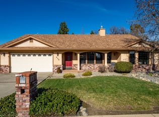 656 Collyer Dr, Redding, CA 96003