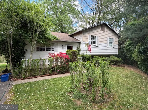 18528 Mountain Laurel Ter, Gaithersburg, MD 20879