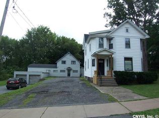 437 Sayles St, Oneida, NY 13421