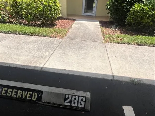 8284 Key Royal CIR #1312, NAPLES, FL 34119
