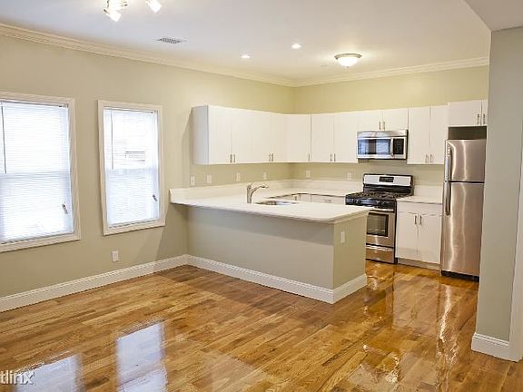 17 Imrie Rd. #1 Boston (Allston) Shared Unit Photo 2