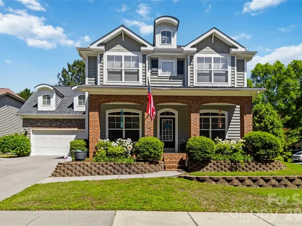 8500 Willow Branch Dr, Waxhaw, NC 28173