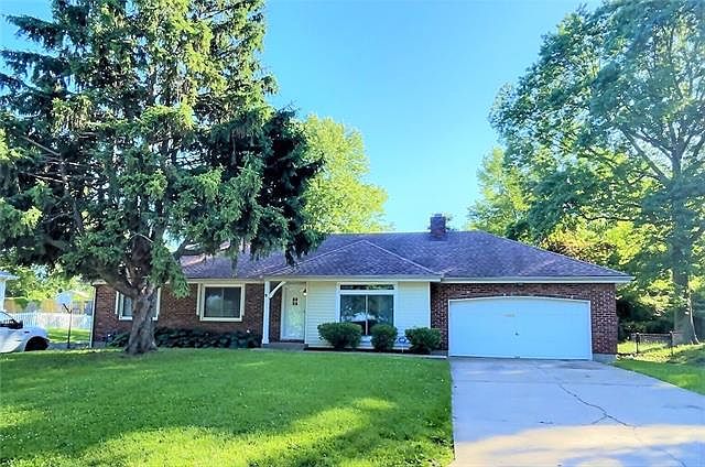 1st image of 633 E Leslie Dr
