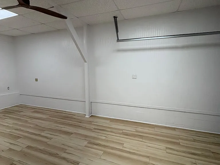 2229 Beeler Ave #C — Photo 5