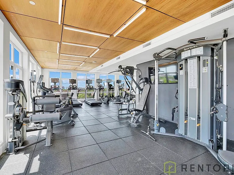 1875 Atlantic Ave #305K — Photo 9