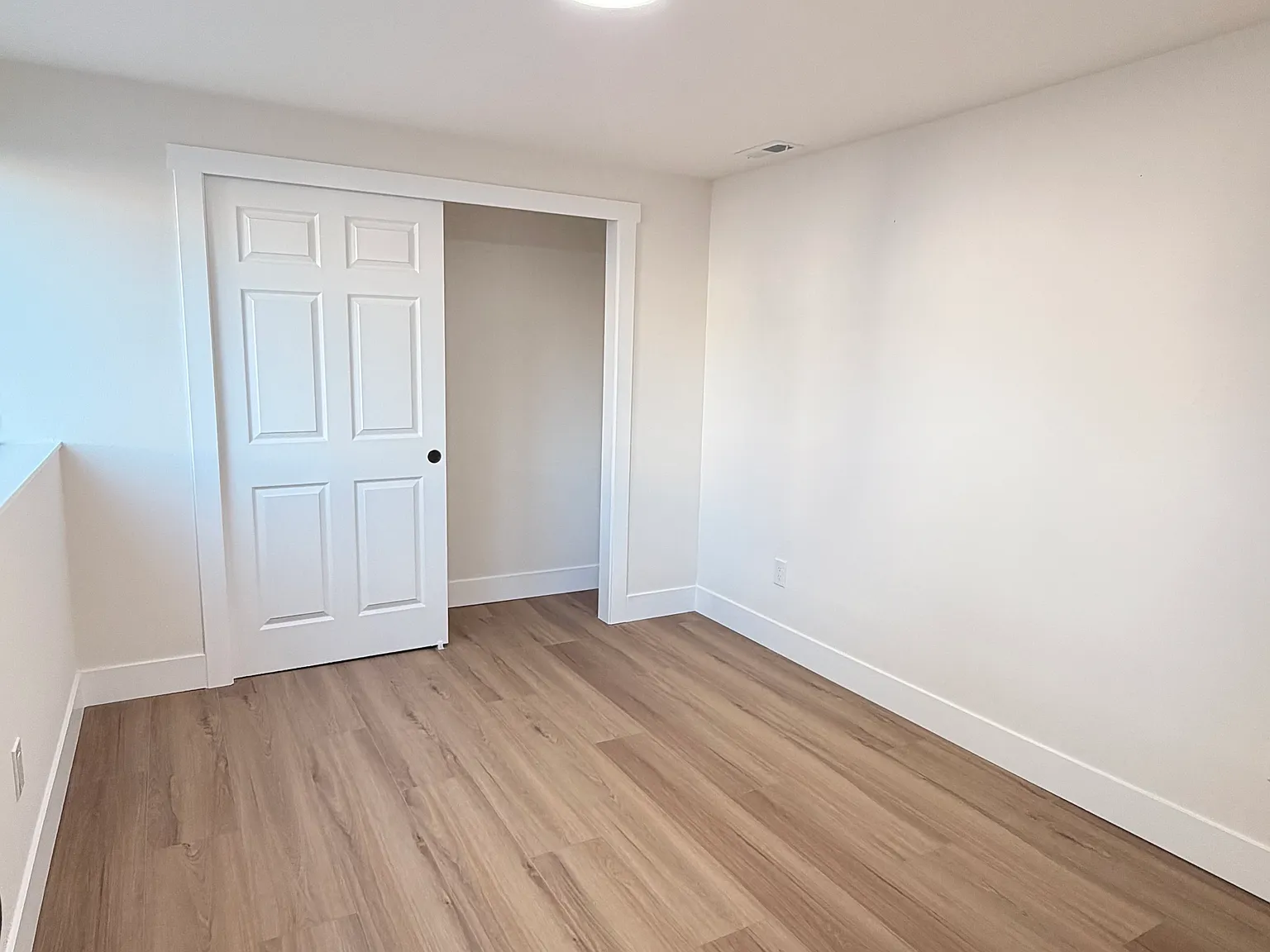 S 312th St, Federal Way — Photo 2