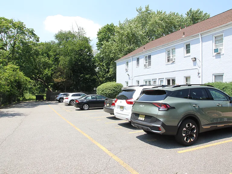 610C Grand Ave #C — Photo 23