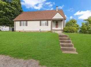 1083 Chapel Rd, Monaca, PA 15061