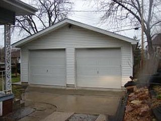 1st image of 2909 Francis St