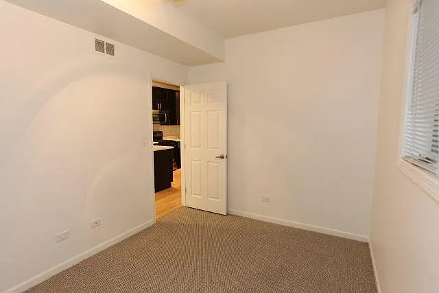 1543 W Walton St #1 — Photo 17
