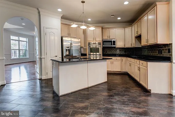 16521 Telescope Ln — Photo 13