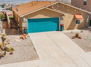 5712 Sandoval Dr NE, Rio Rancho, NM 87144