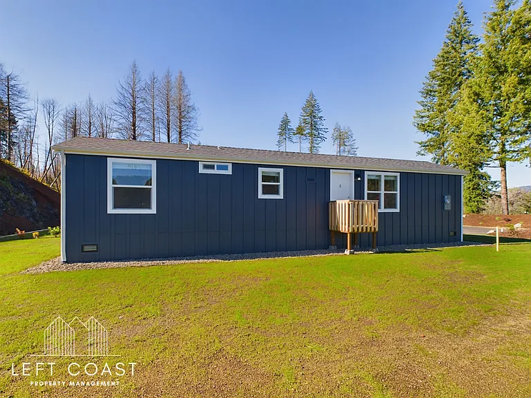 2368 Salmon River Hwy #4 — Photo 14