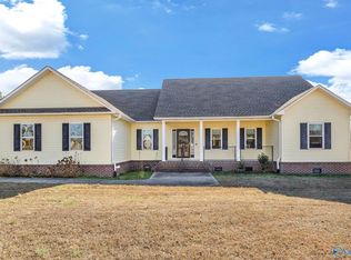 882 Johnson Ave, New Hope, AL 35760