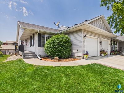 3447 S Goldenrod Ln, Sioux Falls, SD, 57110