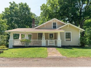 3324 Garden Dr, Knoxville, TN 37918