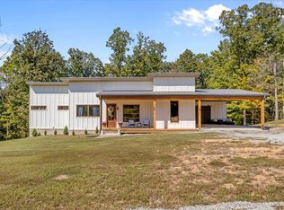 165 Wade Cv, Waverly, TN 37185