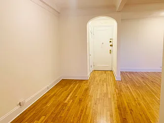 Rented by Rita S Citrin, LREB