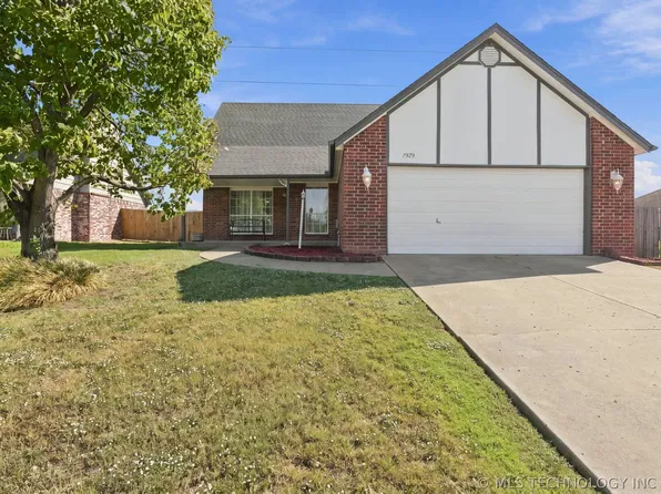 7929 N 128th East Ave, Owasso, OK 74055