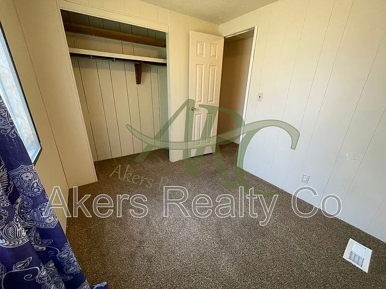 965 S Blueridge Dr — Photo 16