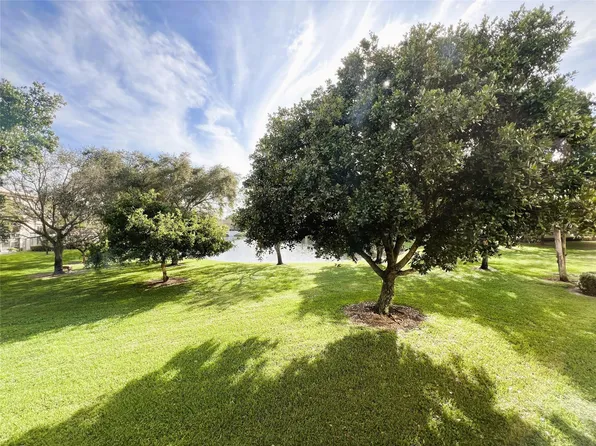 2305 Lucaya Lane #D-2, Coconut Creek, FL 33066
