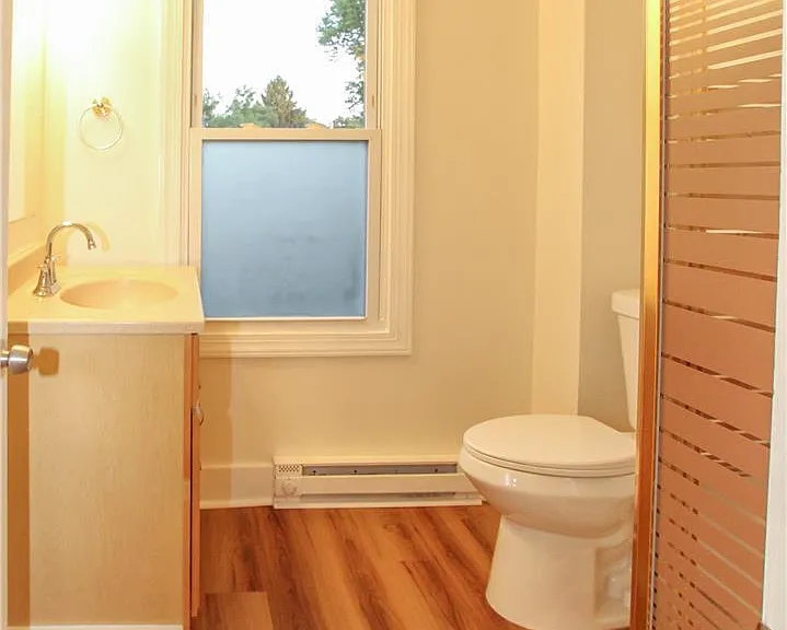 109 W Saint Joseph St — Photo 12