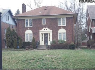 108 Castle Blvd, Akron, OH 44313