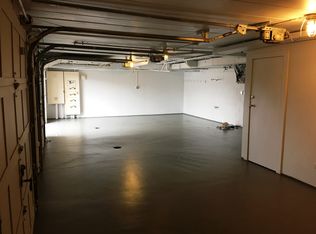 290 Steeplechase Rd, Barrington, IL 60010