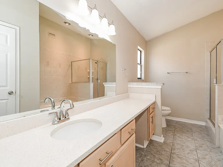 2852 Lantana Lakes Dr E — Photo 13
