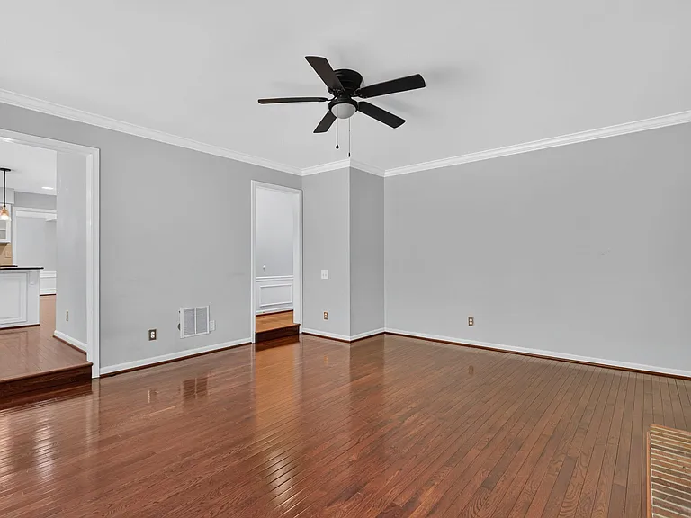 3569 Eskew Ct — Photo 18