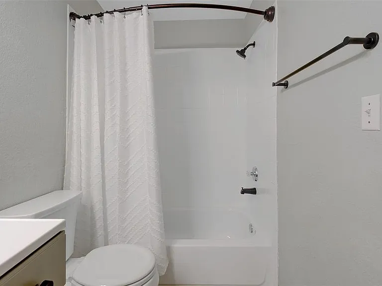 12293 Sailwinds Dr #203 — Photo 34