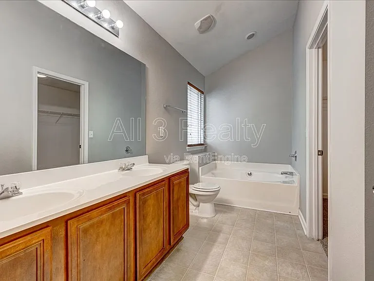 123 Wellbrook Ct NE — Photo 24