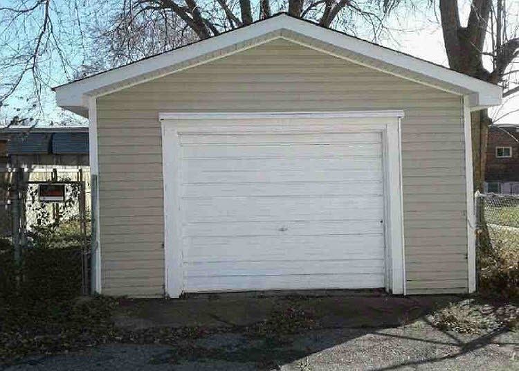 2nd image of 399 N Maple Ave
