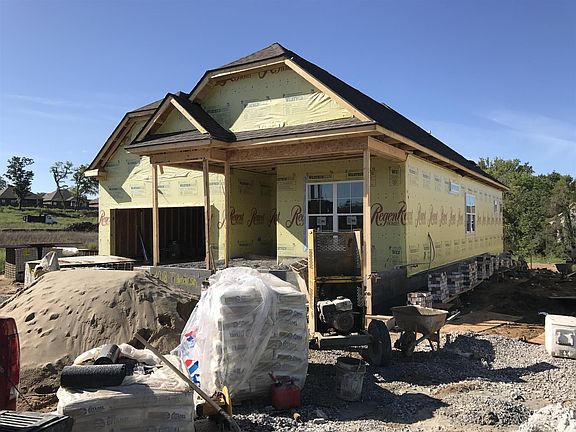3rd image of 1018 Tidmarsh Street Amberlx Lot 13