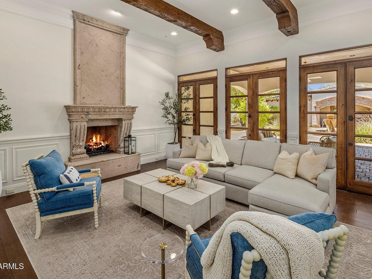 7 bed, 8.5 bath, 9739 sqft, $25,000 — Photo 3