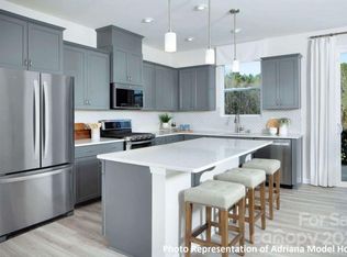 5616 Axil Ln, Charlotte, NC