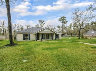 1542 Oak Ridge Dr, Dickinson, TX 77539