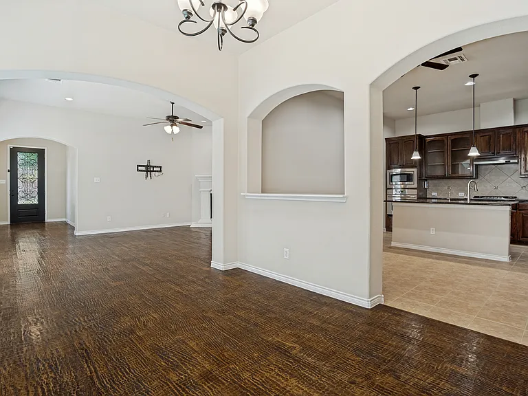 9404 National Pines Dr — Photo 9