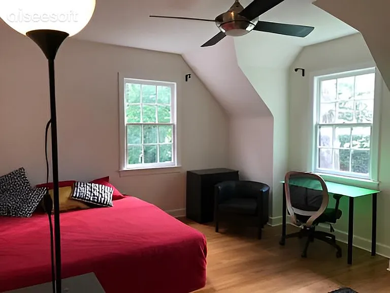 4427 Nebraska Ave NW — Photo 6