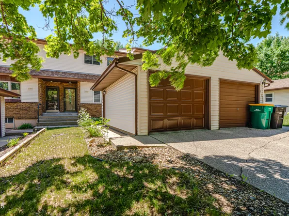 3720 Renee Dr, Bismarck, ND 58503