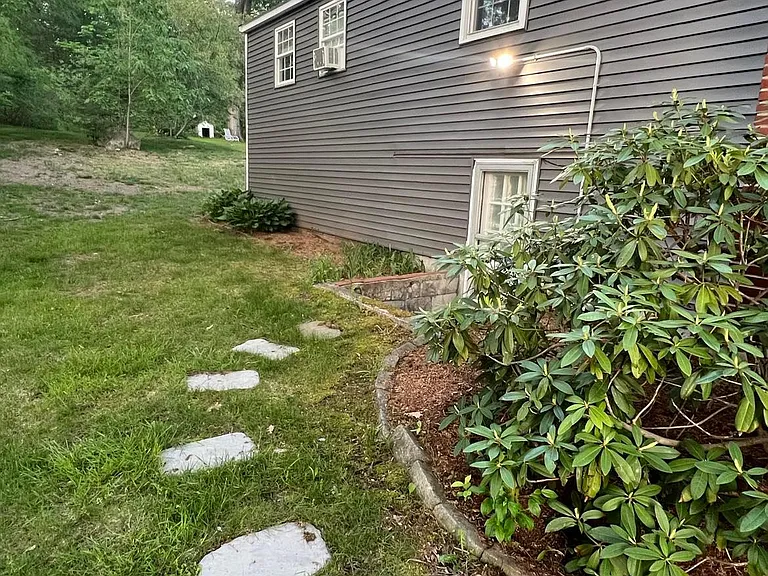 9 Putney Cir — Photo 8